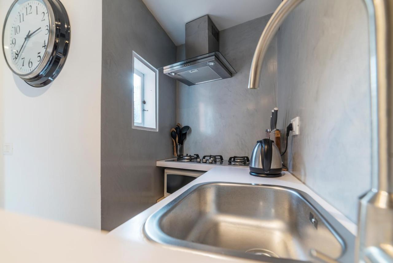 Apartament Charming Loft Navona Rzym Zewnętrze zdjęcie